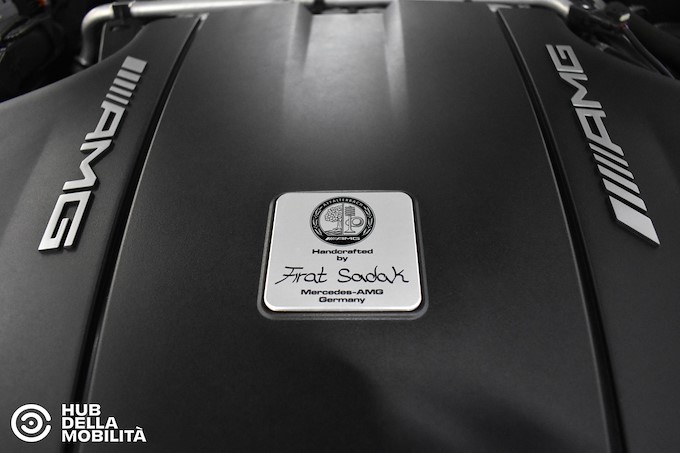 MERCEDES-BENZ GT AMG